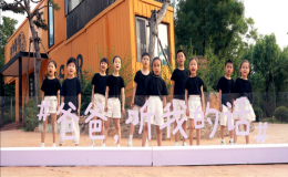 《爸爸，聽我的話》原創(chuàng)音樂MV  一定要好好愛自己